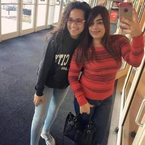 Meet your Posher, Dismayli